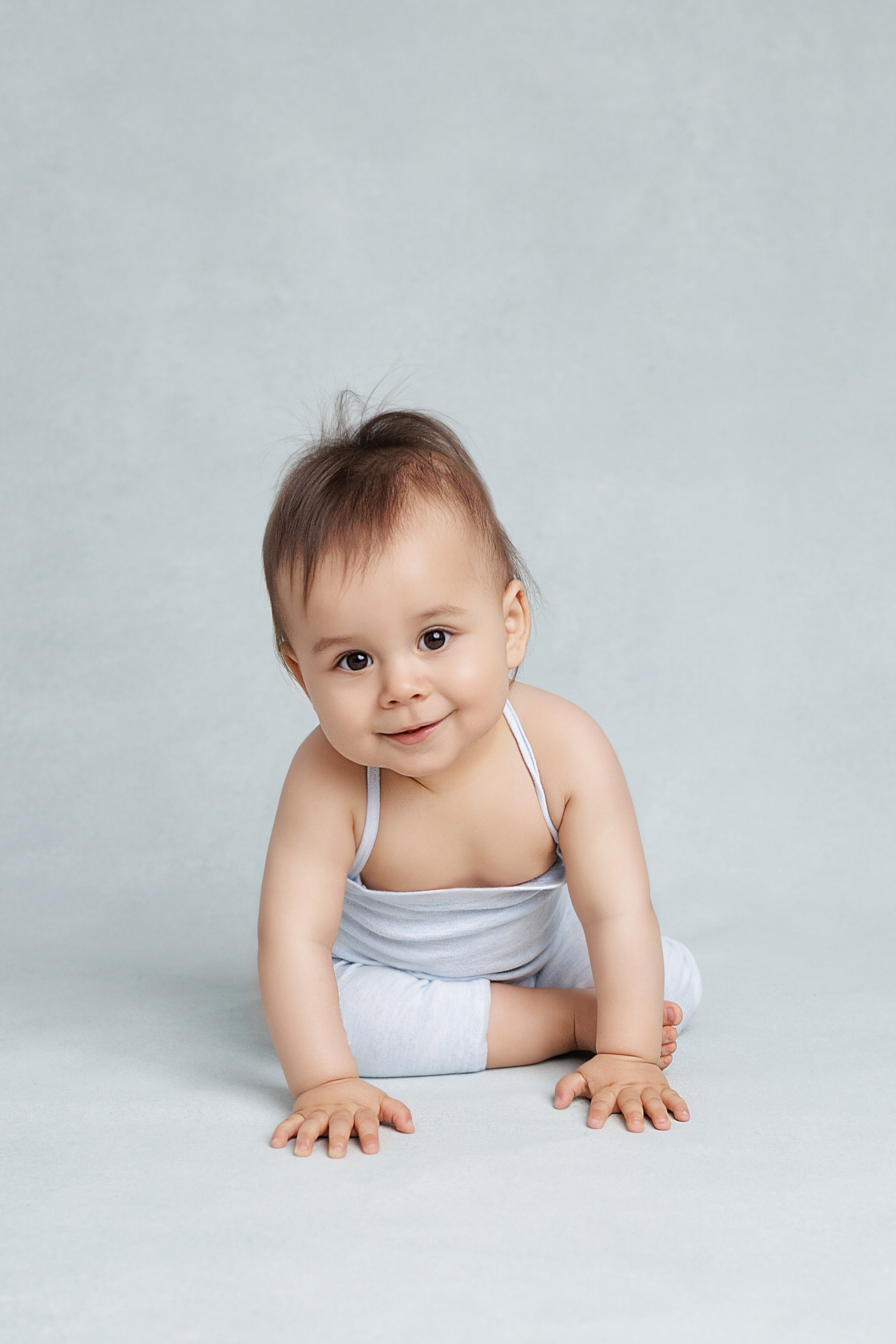 Timeless-baby-photography-by-Olga-Tsybenko-in-Sweden